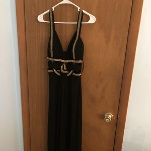 GUESS Gold Embroidered Formal Dress